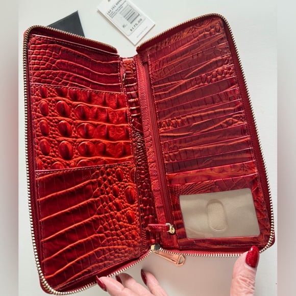 Brahmin- Skyler - Retired Radiant Red Melbourne Genuine Leather- NWT - Picture 8 of 10